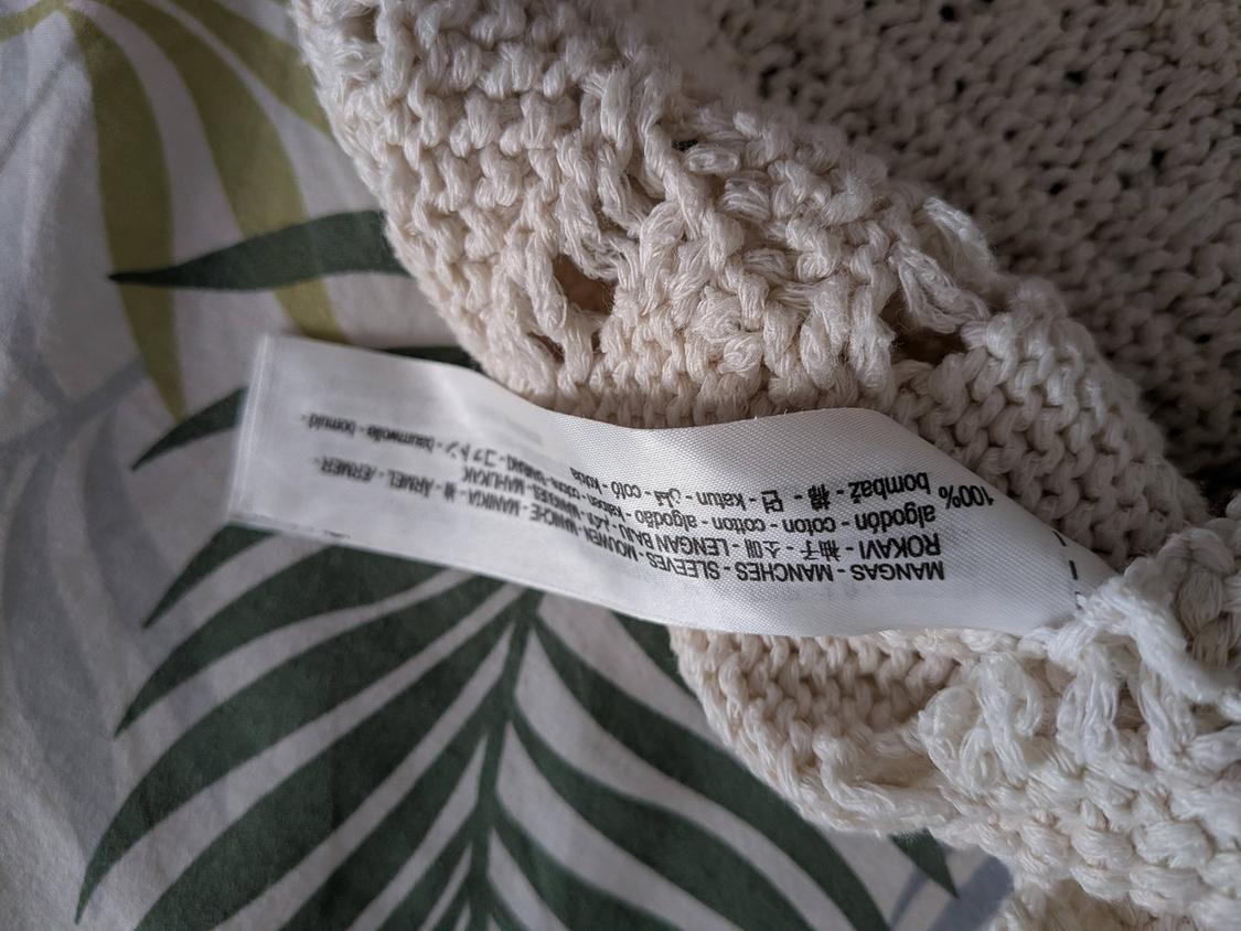 KNIT SWEATER WITH CONTRAST SLEEVES - Image 4