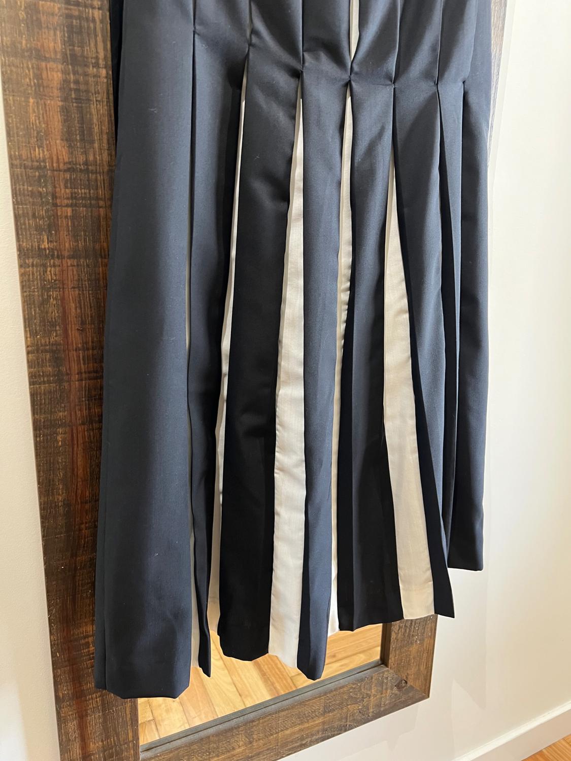 WOOL BLEND BOX PLEAT DRESS - LIMITED EDITION - Image 5