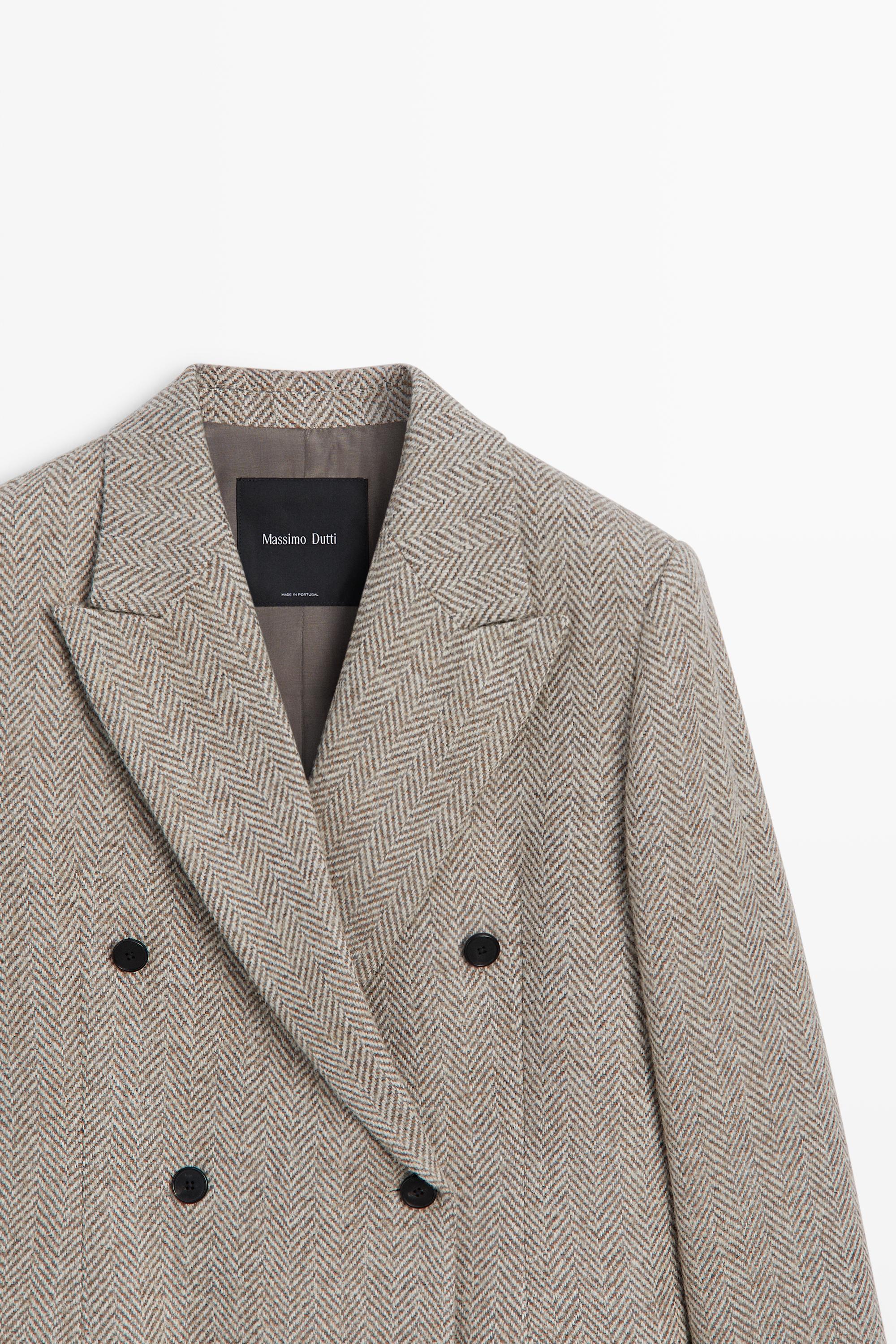 Mid-length double-breasted herringbone coat