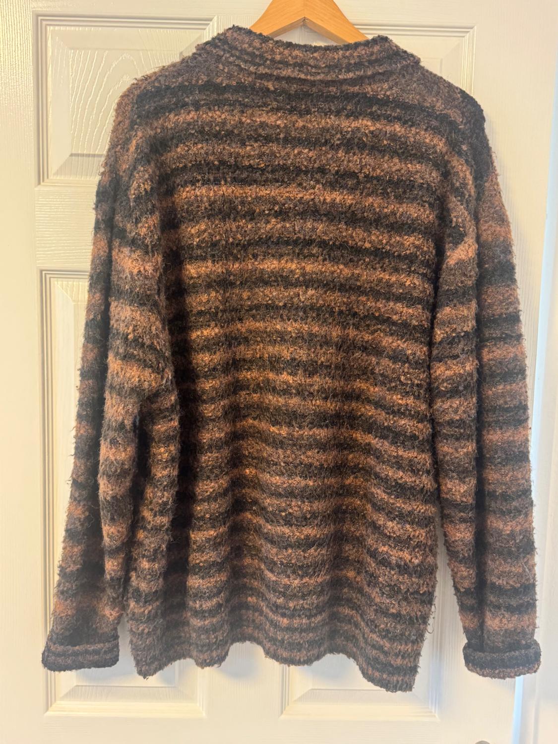 STRIPED BOUCLÉ KNIT POLO SHIRT - Image 2