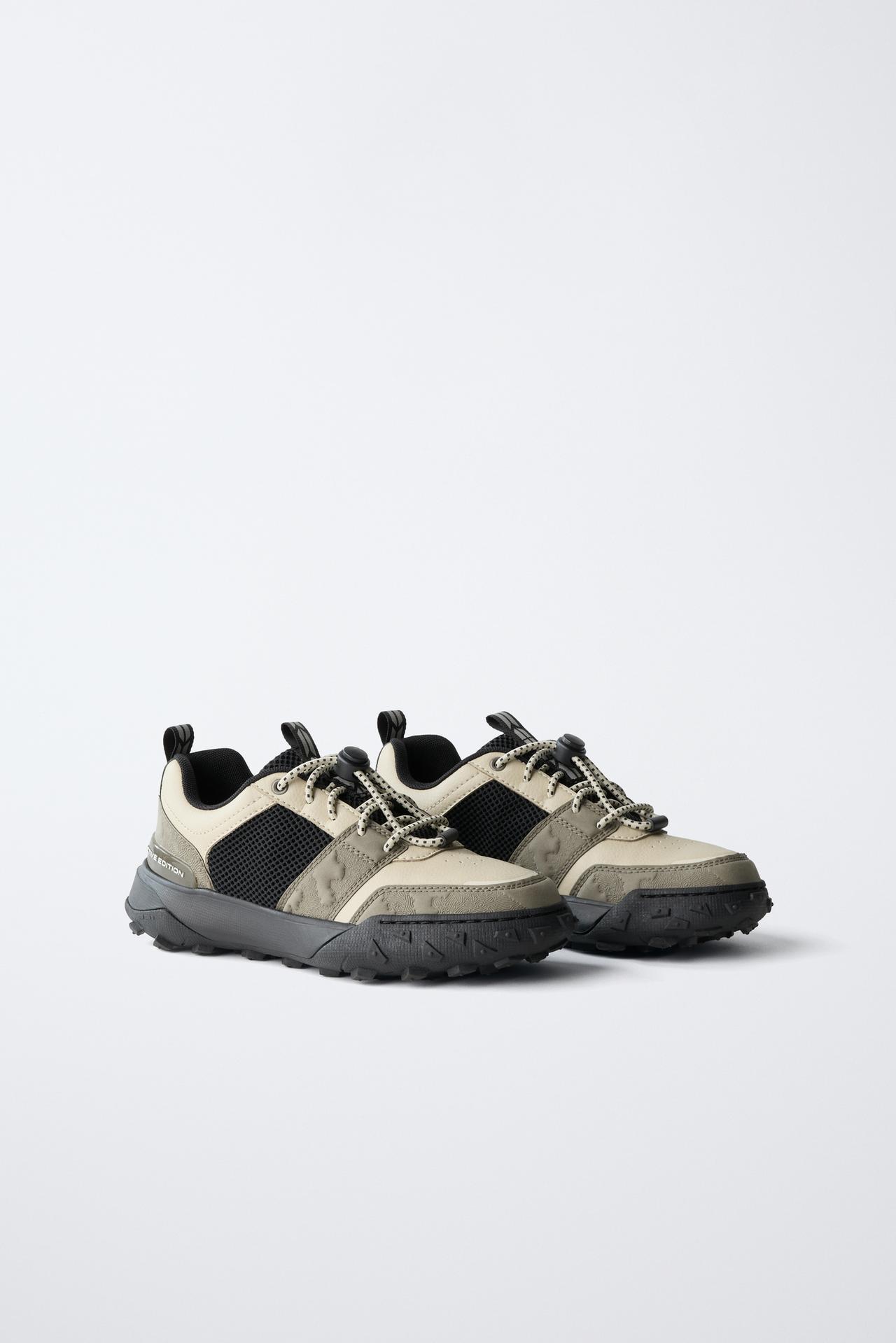 TECHNICAL SNEAKERS — Multi-color