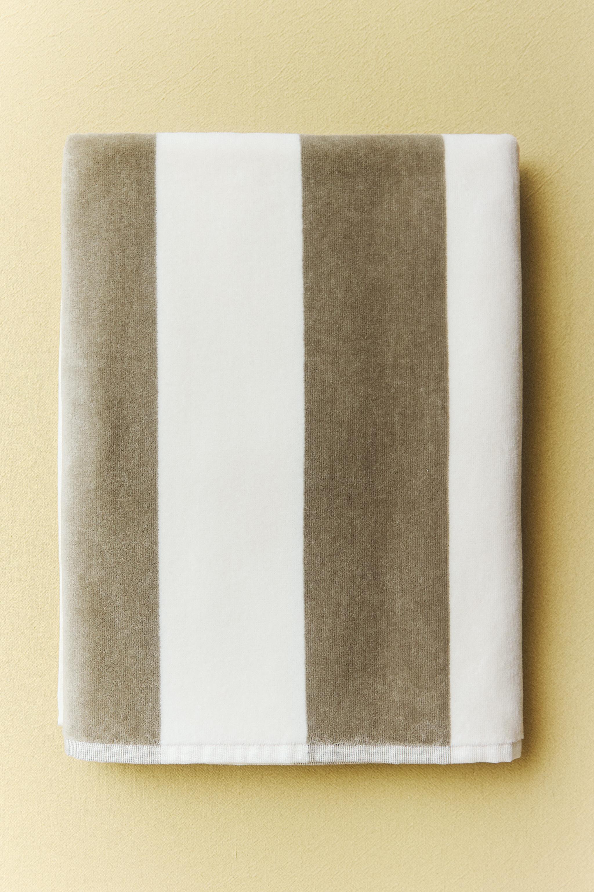 STRIPED BEACH TOWEL — Gray green