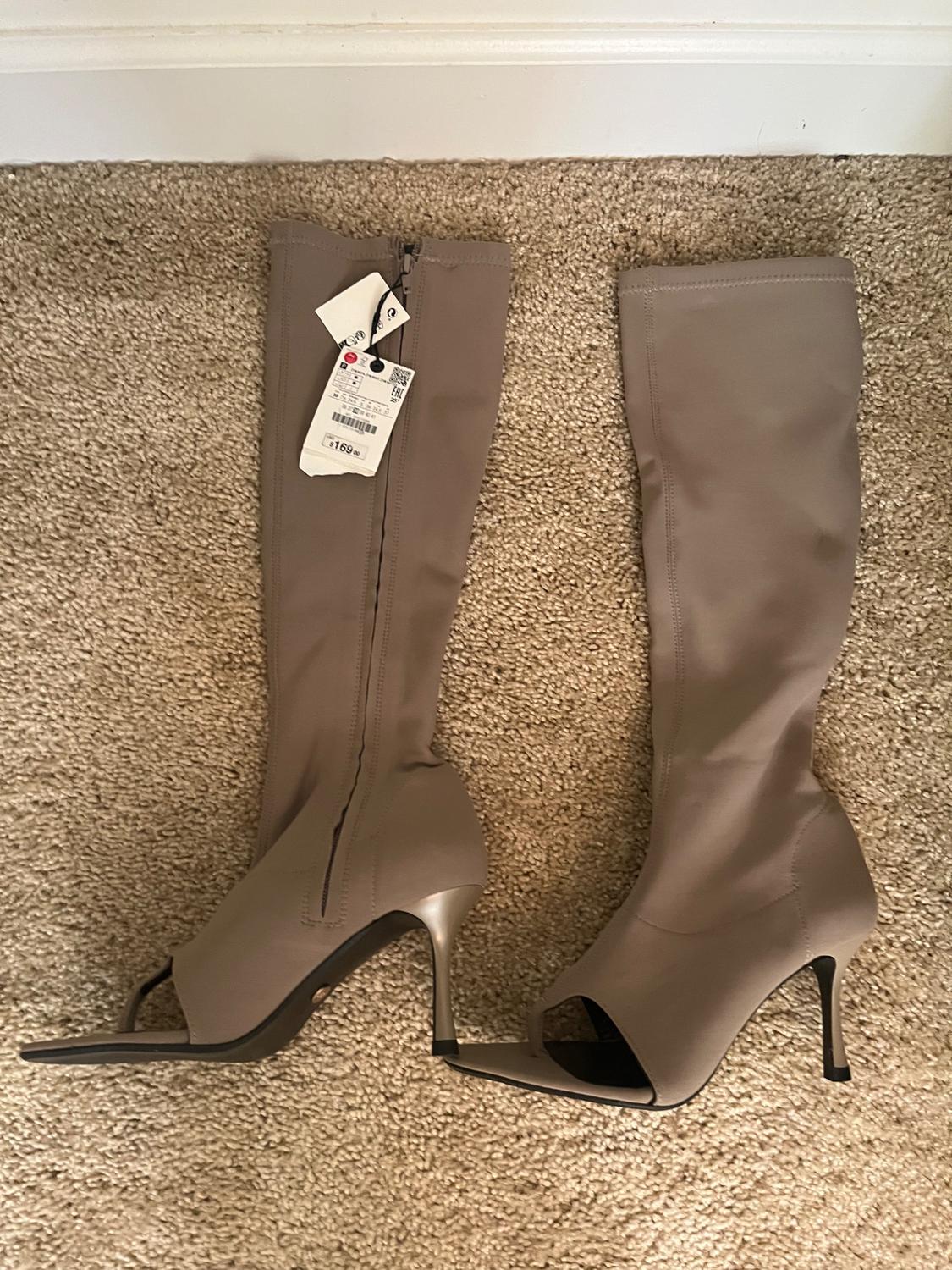 OPEN TOE HEELED NEOPRENE BOOTS