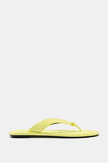 SANDALI BASSI IN PELLE - Verde lime di Zara