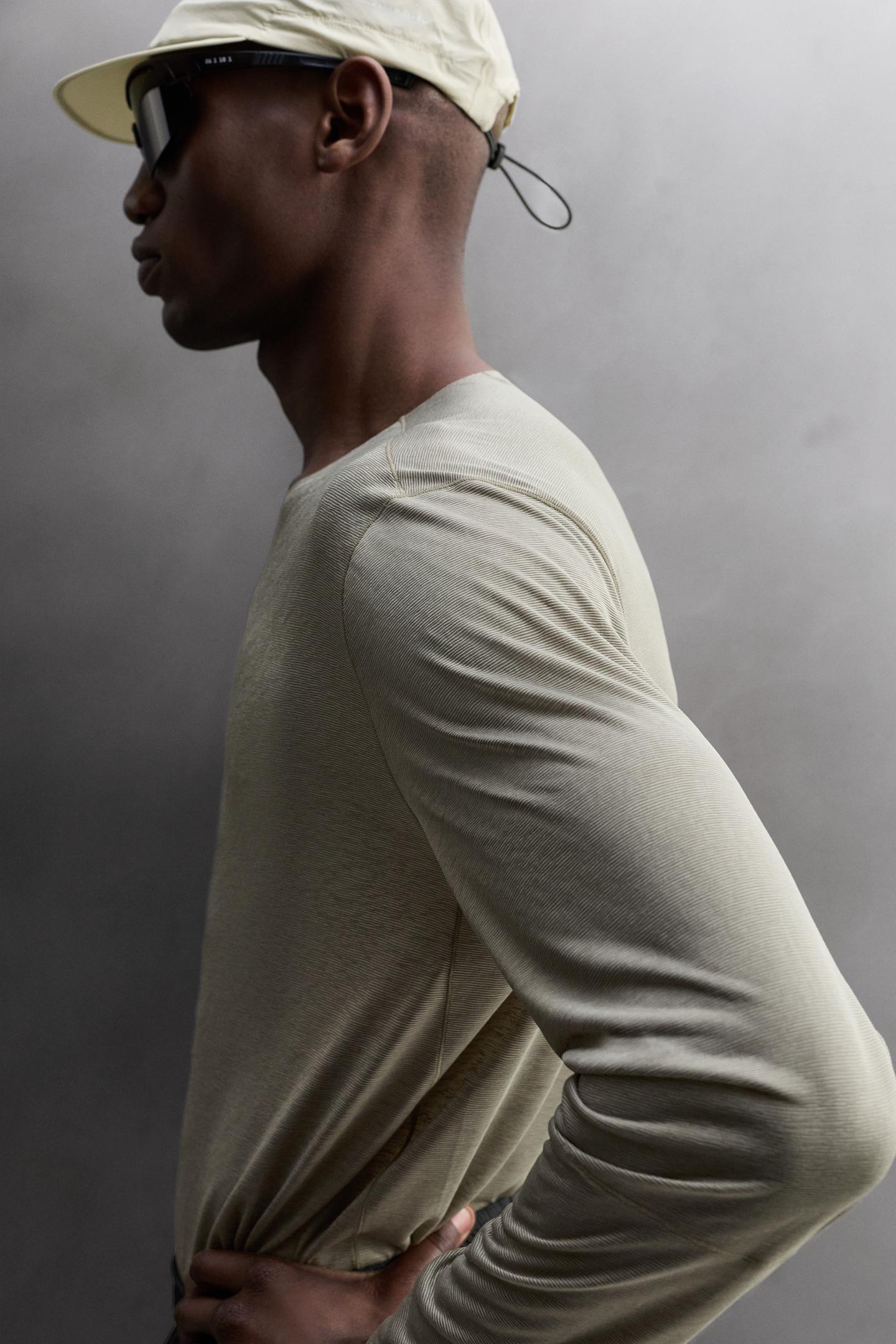 Мужская футболка Zara Lightweight Structured Running, цвет: Зелёный меланжевый — фото 5
