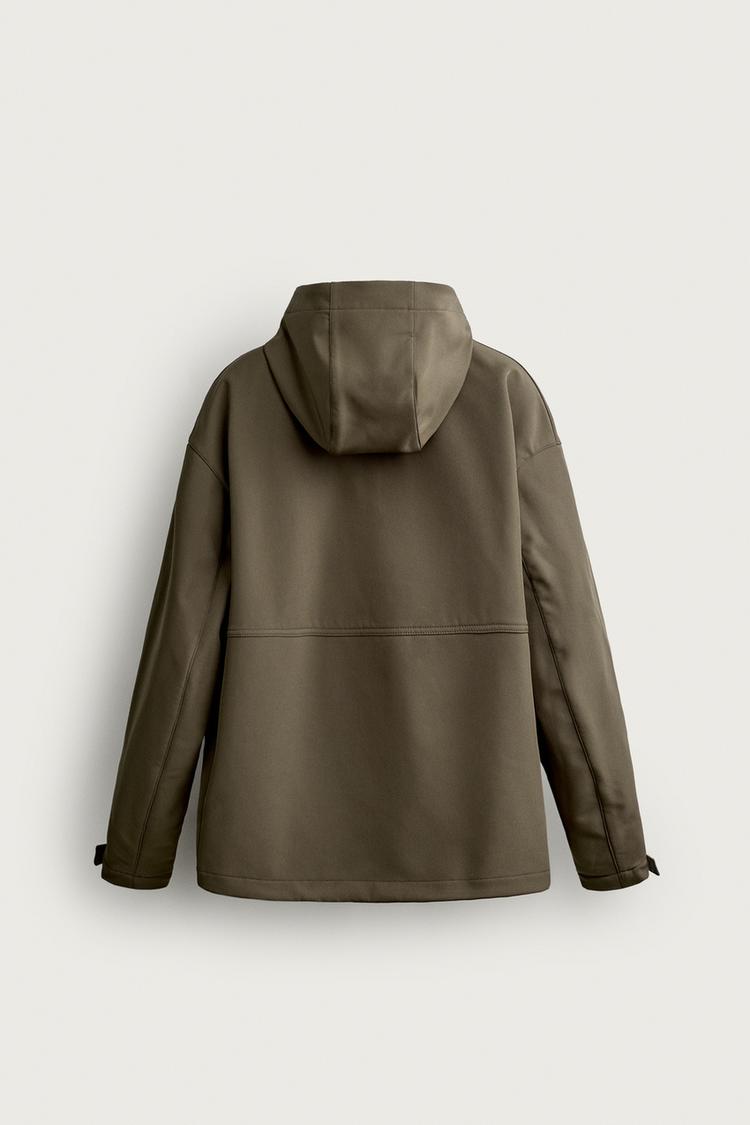 Chaqueta técnica forrada en felpa 8