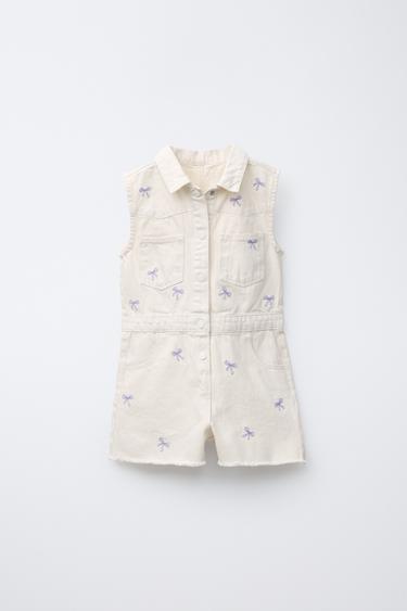 MONO CORTO SARGA LACITOS BORDADOS - Crudo de Zara