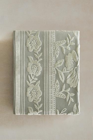 VELOURS JACQUARD BADHANDDOEK - Zeegroen van Zara