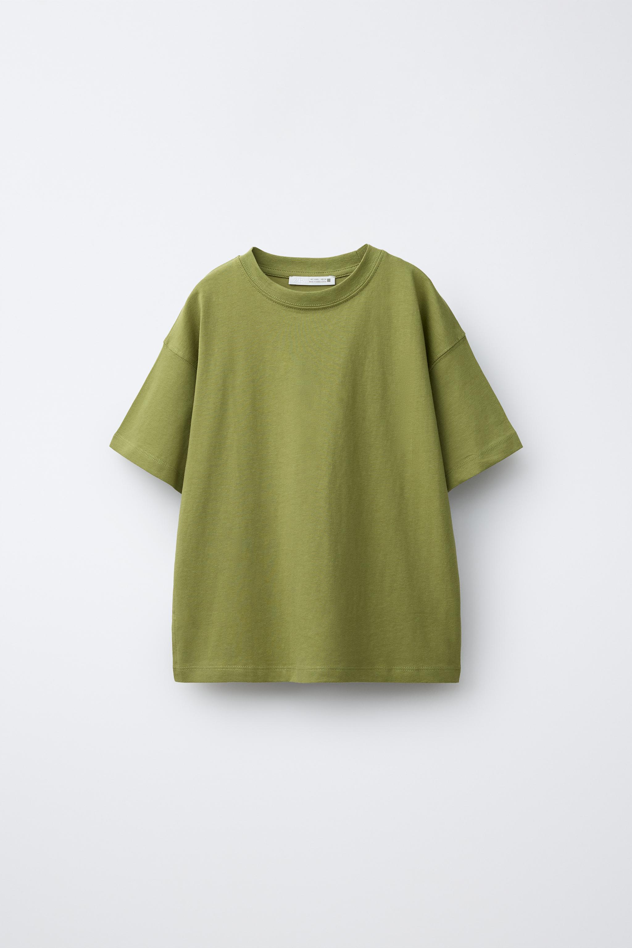 THREE-PACK OF STRIPED AND PLAIN T-SHIRTS