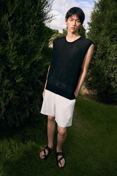 OPEN KNIT VEST - Black by Zara