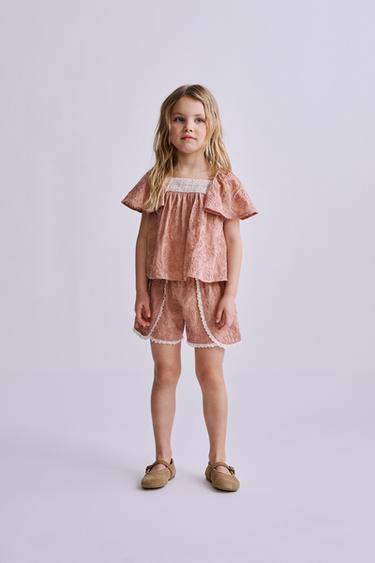 EMBROIDERED LACE FLORAL BLOUSE - Clay by Zara