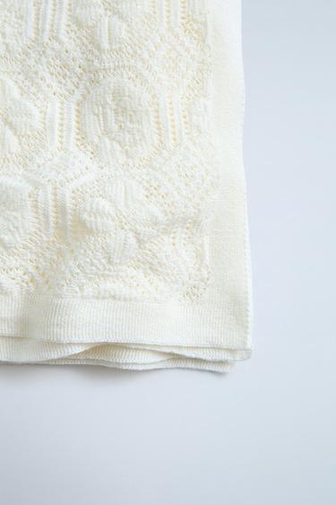 TEXTURED KNIT BLANKET - Ecru by Zara - Image 1