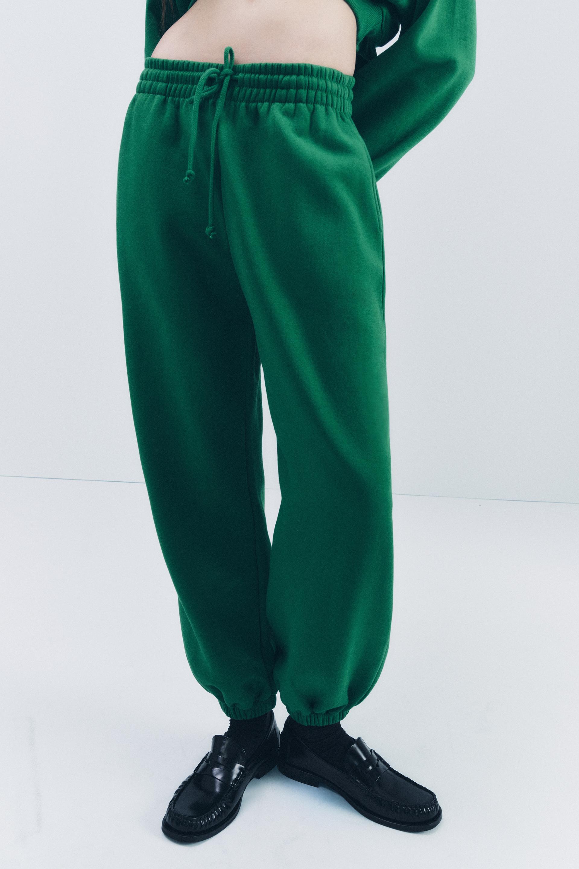Zara Green Joggers Size 3-4 – Three Little Peas Children's Resale & Upscale  Boutique