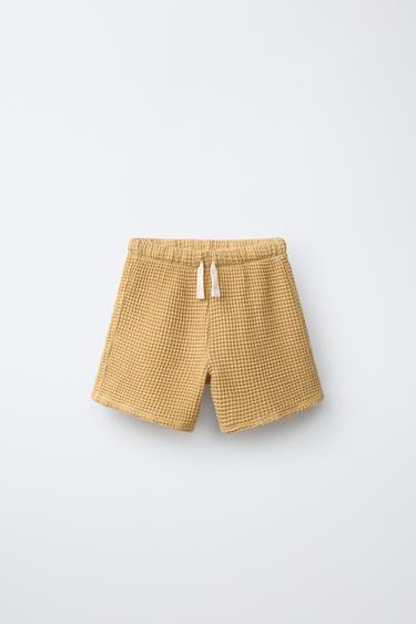 PLAIN WAFFLE-KNIT BERMUDA SHORTS - Mustard by Zara - Image 0