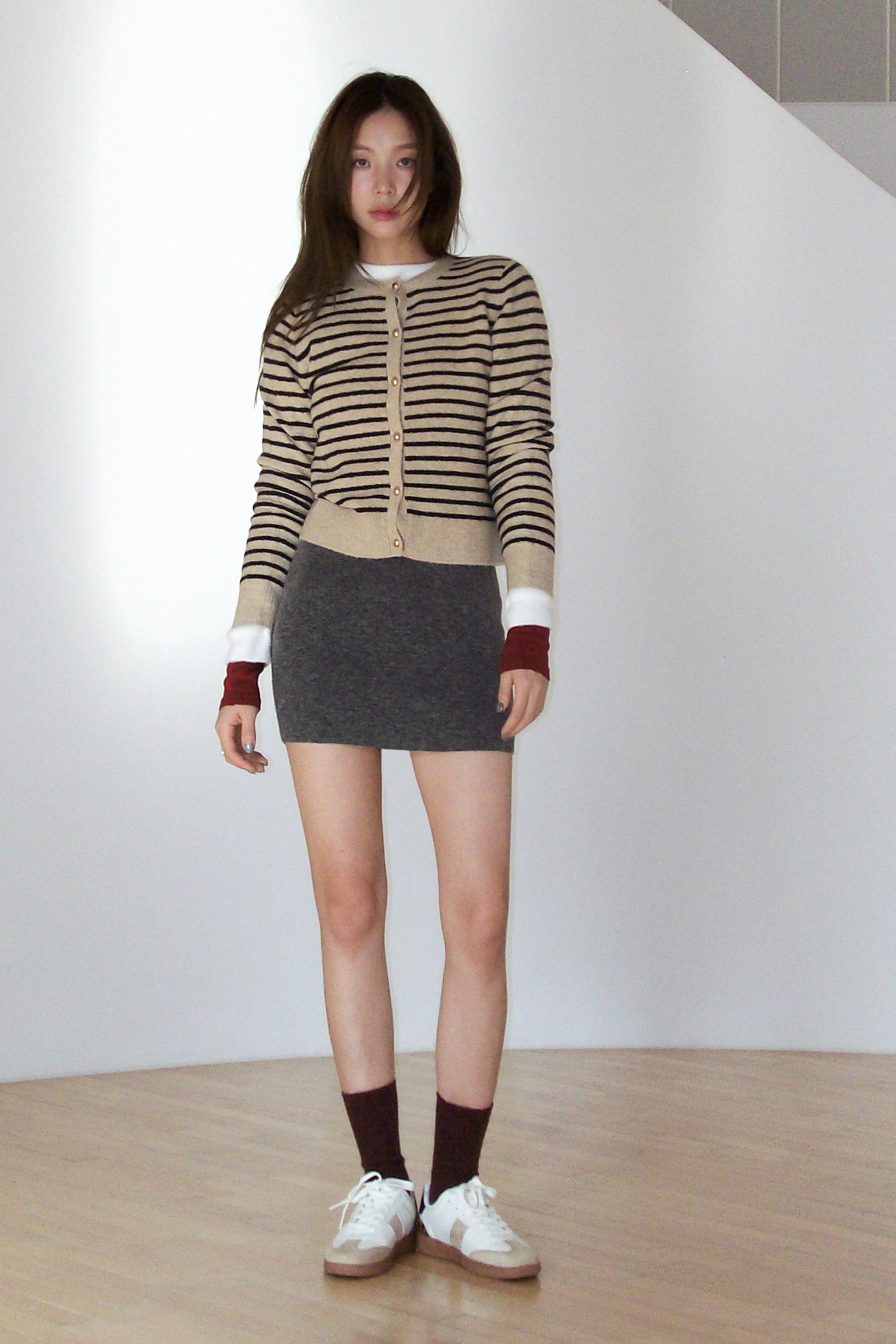 ☆ドイツ発*ZARA*新作*プレーンニットミニスカート☆ ☆ドイツ発*ZARA*新作*プレーンニットミニスカート☆ (ZARA/ミニ