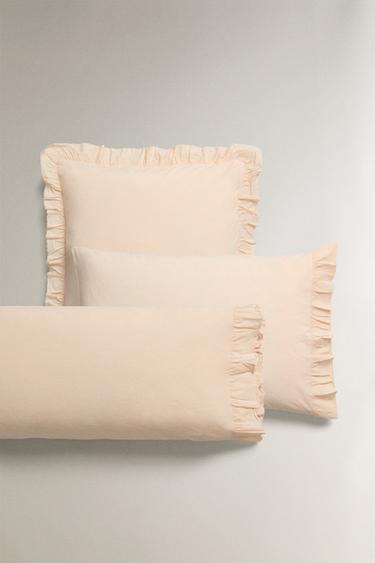 Zara RUFFLED PILLOWCASE - Pink - Image 0