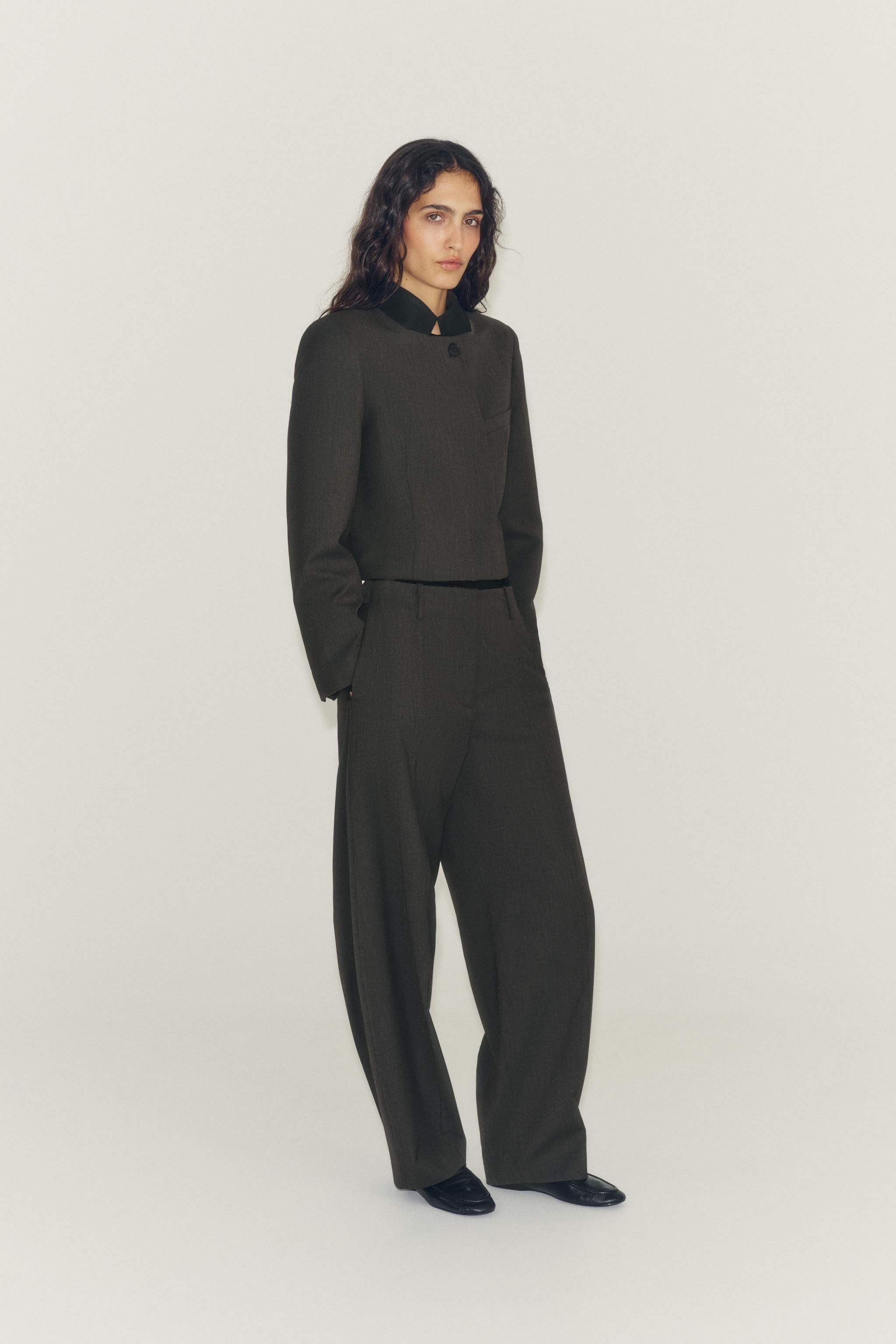 Zara ZW COLLECTION CONTRAST COLLAR CROPPED BLAZER