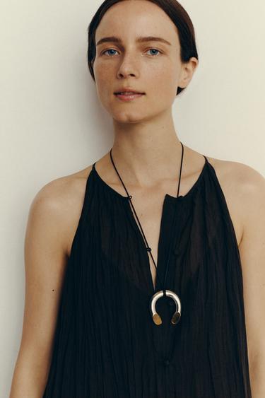 TOTAL LOOK - 700 de Zara