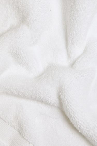 SOFT TERRY BATH MAT - White by Zara - Image 2