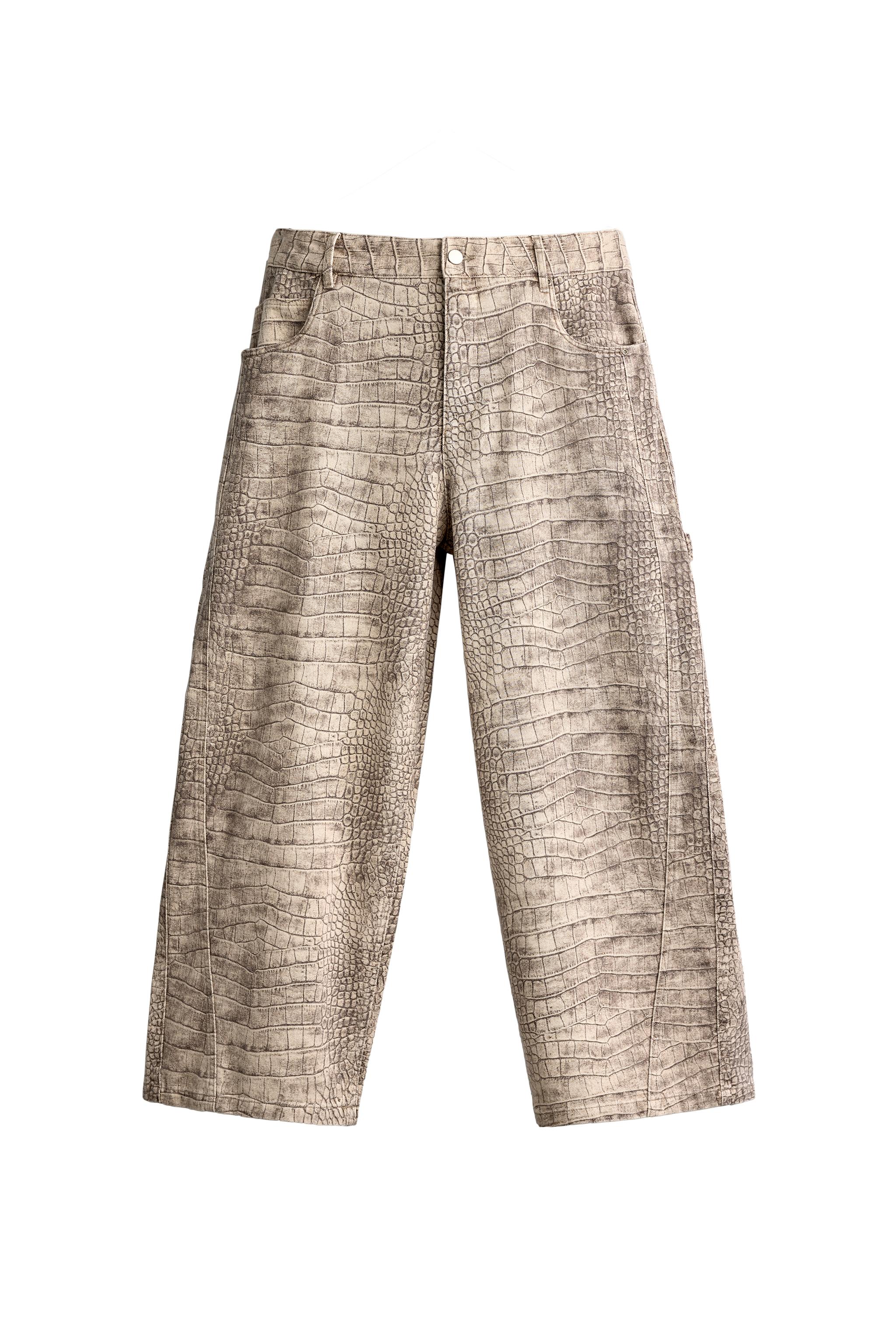 PANTALÓN RELAXED FIT ESTAMPADO ANIMAL