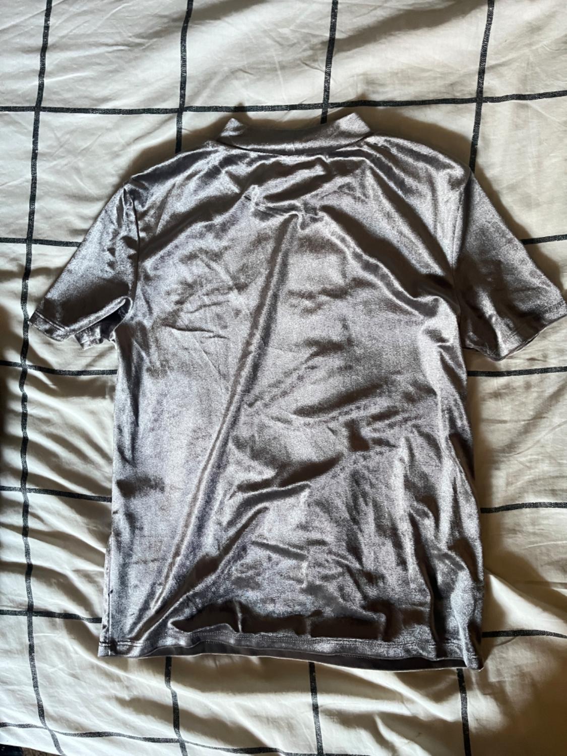 VELVET GREY TOP - Image 2