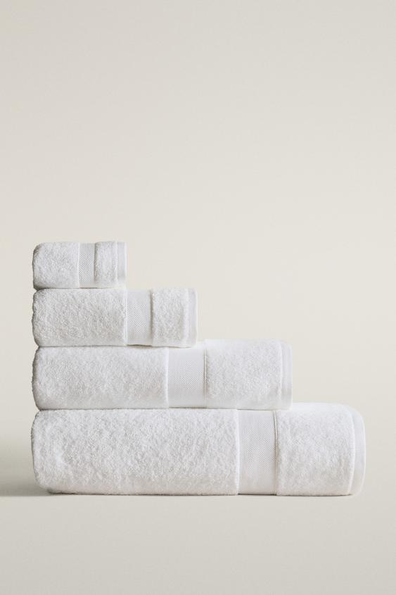 PREMIUM COTTON BATH TOWEL (600 GXM²) - White by Zara - Image 0