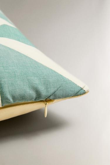 KIDS' PATCHWORK QUILTED CUSHION COVER - Green by Zara - Image 3