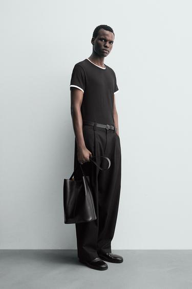 T-SHIRT FINITIONS CONTRASTÉES - Noir de Zara - Image 3