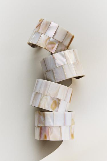 PACK OF MOTHER-OF-PEARL NAPKIN RINGS (PACK OF 4) - Light beige by Zara