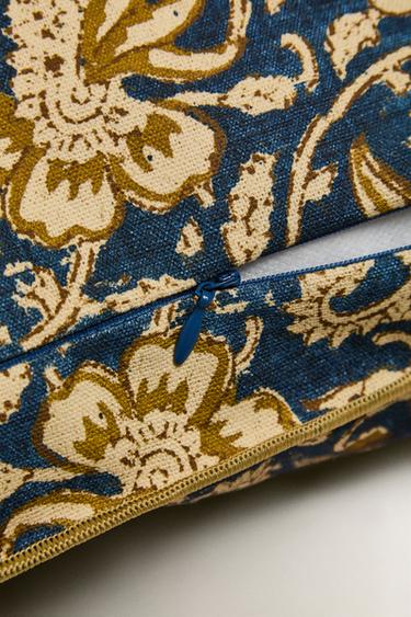 FLORAL PRINT CUSHION COVER - Blue by Zara - Image 3