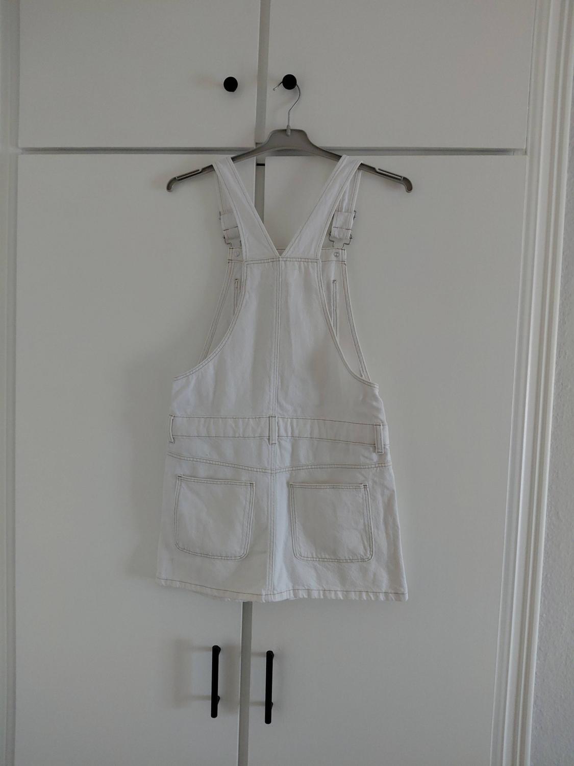 CONTRAST STITCH DENIM PINAFORE DRESS - Image 4