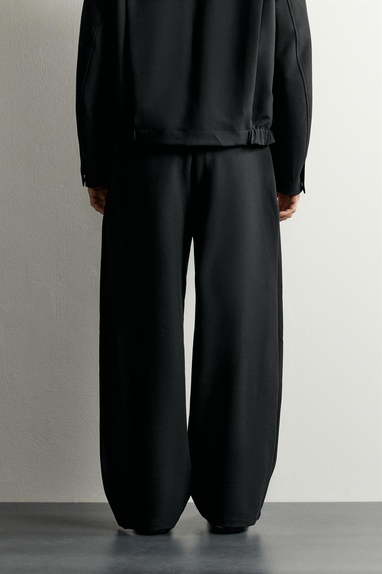 SIDE-PLEAT WIDE-FIT PANTS — Black