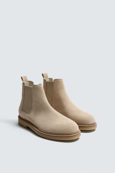 レザーチェルシーブーツエクリュZaraのレザーチェルシーブーツ - エクリュ