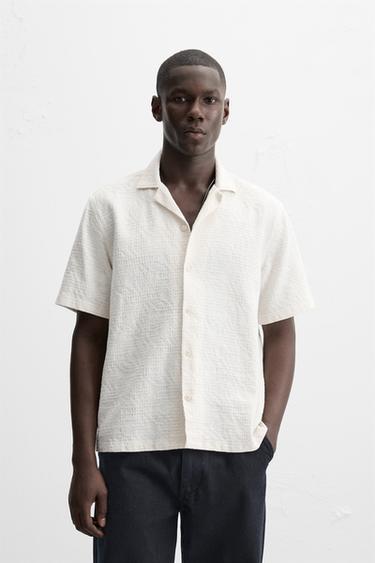 CHEMISE À TEXTURE - Écru de Zara - Image 1