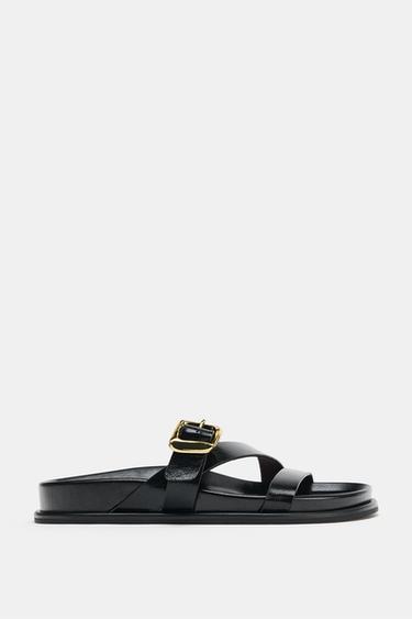 BUCKLED FLAT SANDALS - Black by Zara