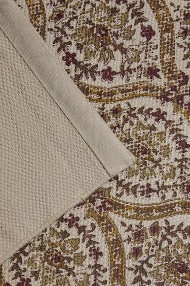 PAISLEY PRINT COTTON RUG - Burgundy by Zara