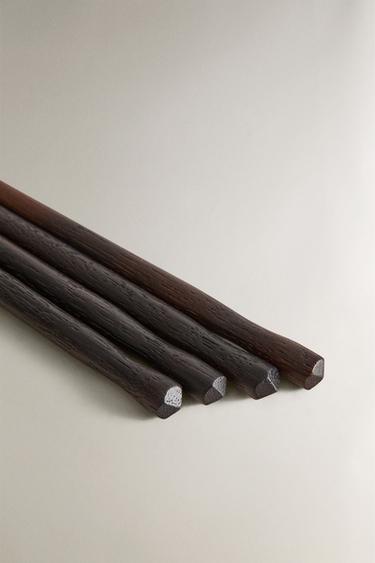 ENSEMBLE BAGUETTES ET SUPPORT BOIS (LOT DE 2) - Marron de Zara - Image 1