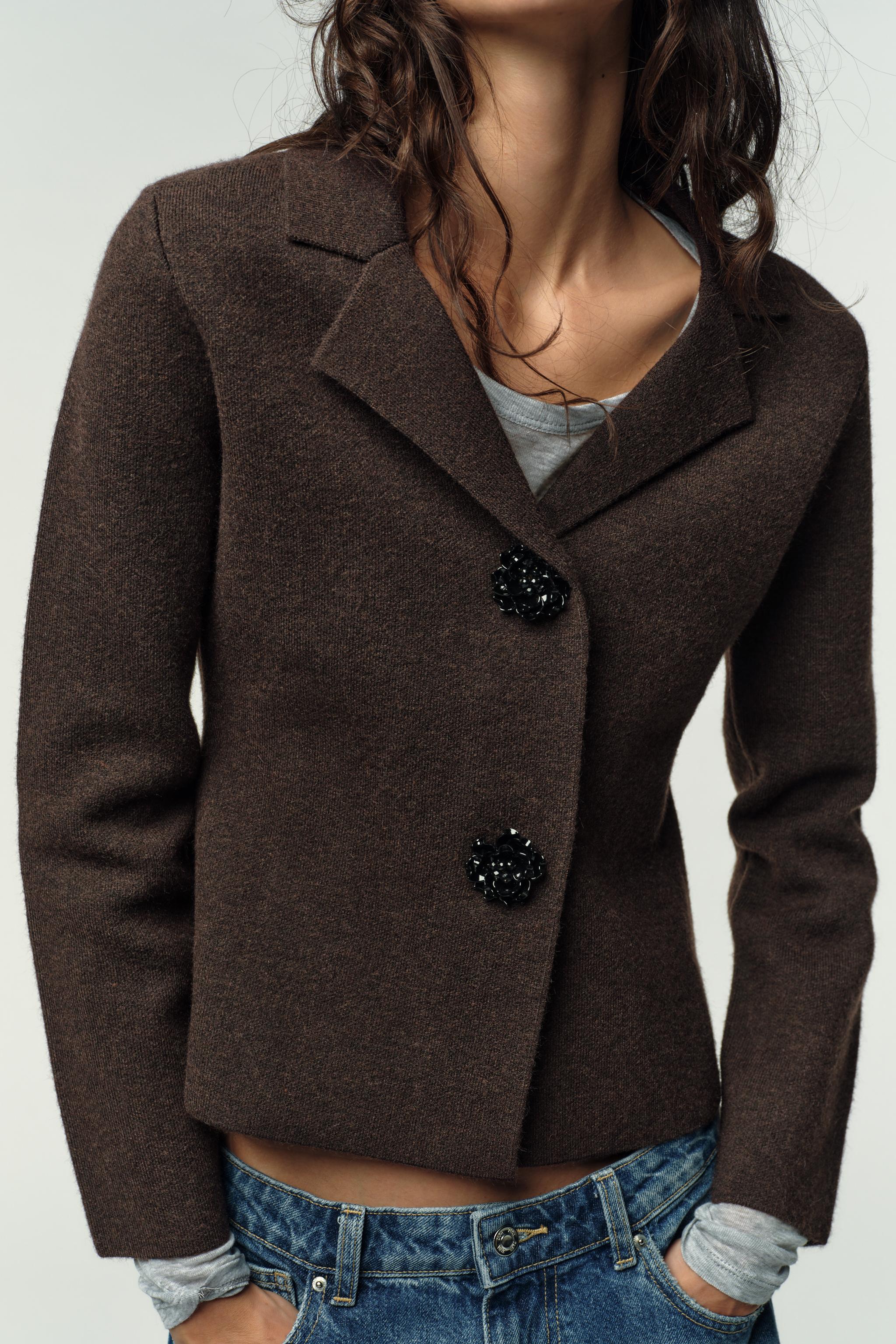 JEWEL BUTTON KNIT BLAZER