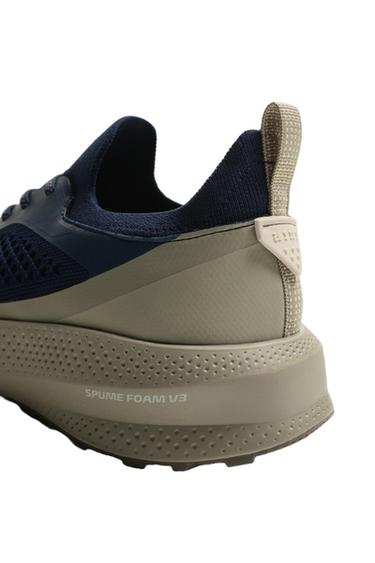 ZAPATILLA DE CORRER - Azul de Zara