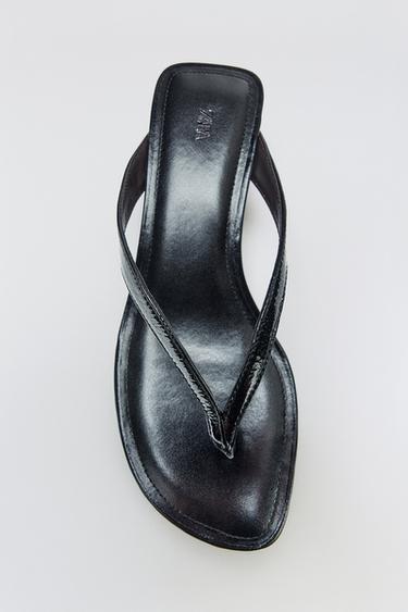LEATHER WEDGE SANDALS - Black by Zara