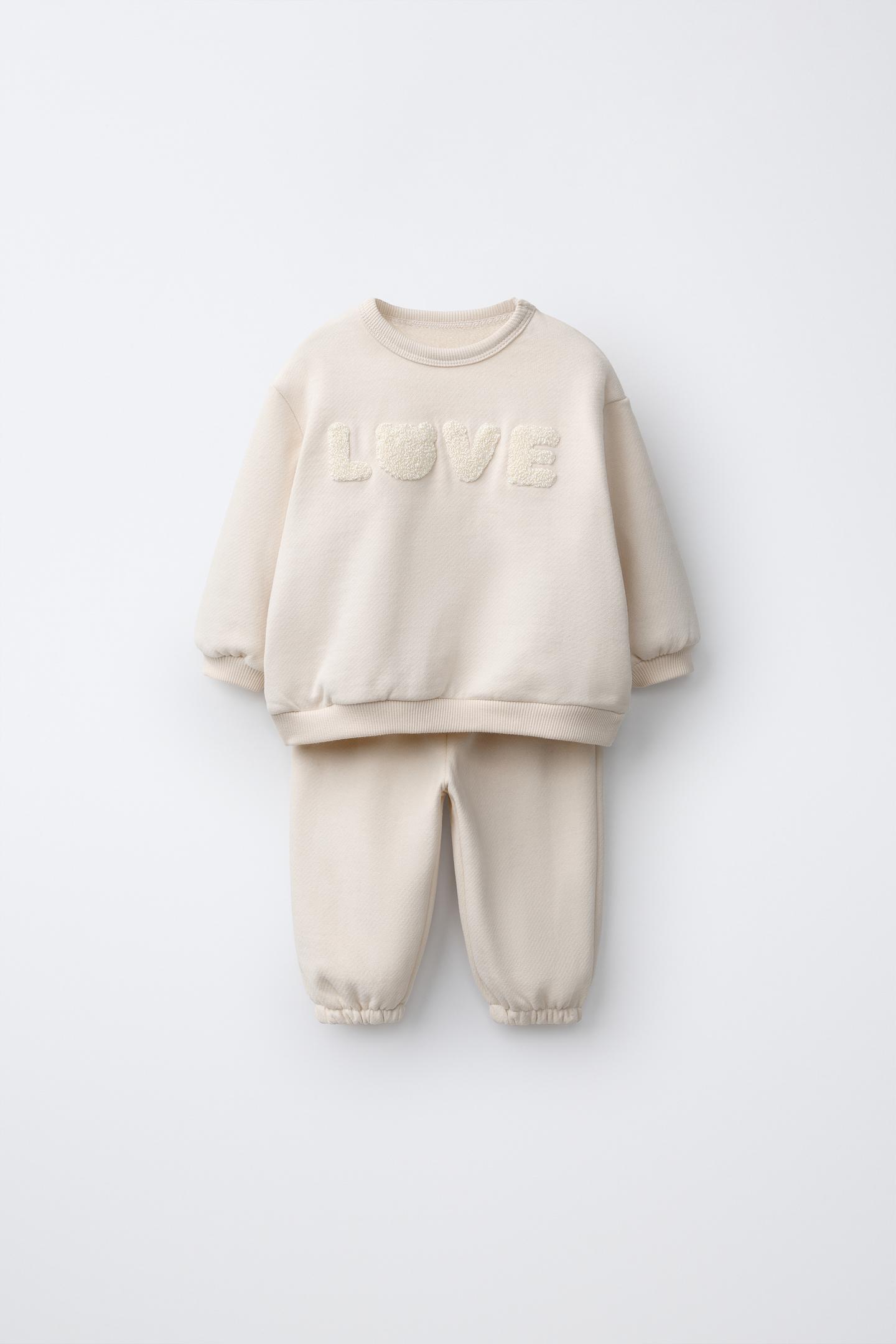 Детский комплект Zara Terry Patch Sweatshirt and Jogger Pants Set, цвет: Экрю