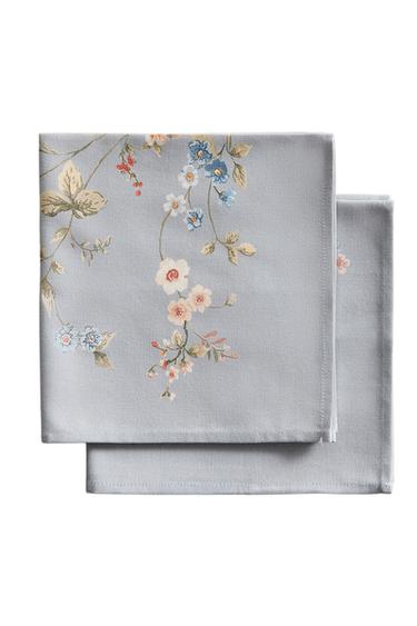 小さな花のプリント テーブルナプキン （2枚セット）ブルーZaraの小さな花のプリント テーブルナプキン （2枚セット） - ブルー 