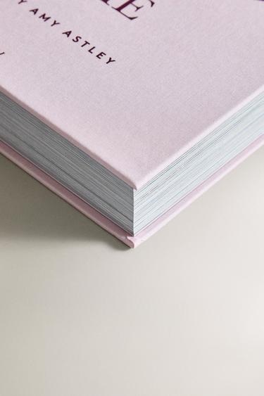 LIVRE AD AT HOME (ANGLAIS) - Rose pastel de Zara - Image 1