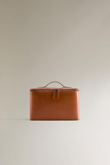 LARGE LEATHER WASH BAG - Brown by Zara - Image 0
