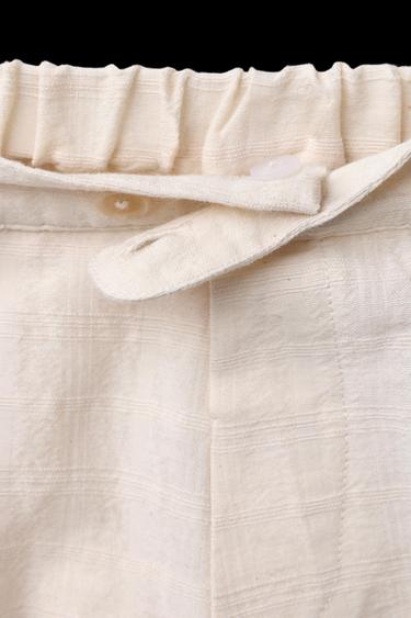 GERADE HOSE MIT STRUKTURMUSTER - Hellbeige von Zara
