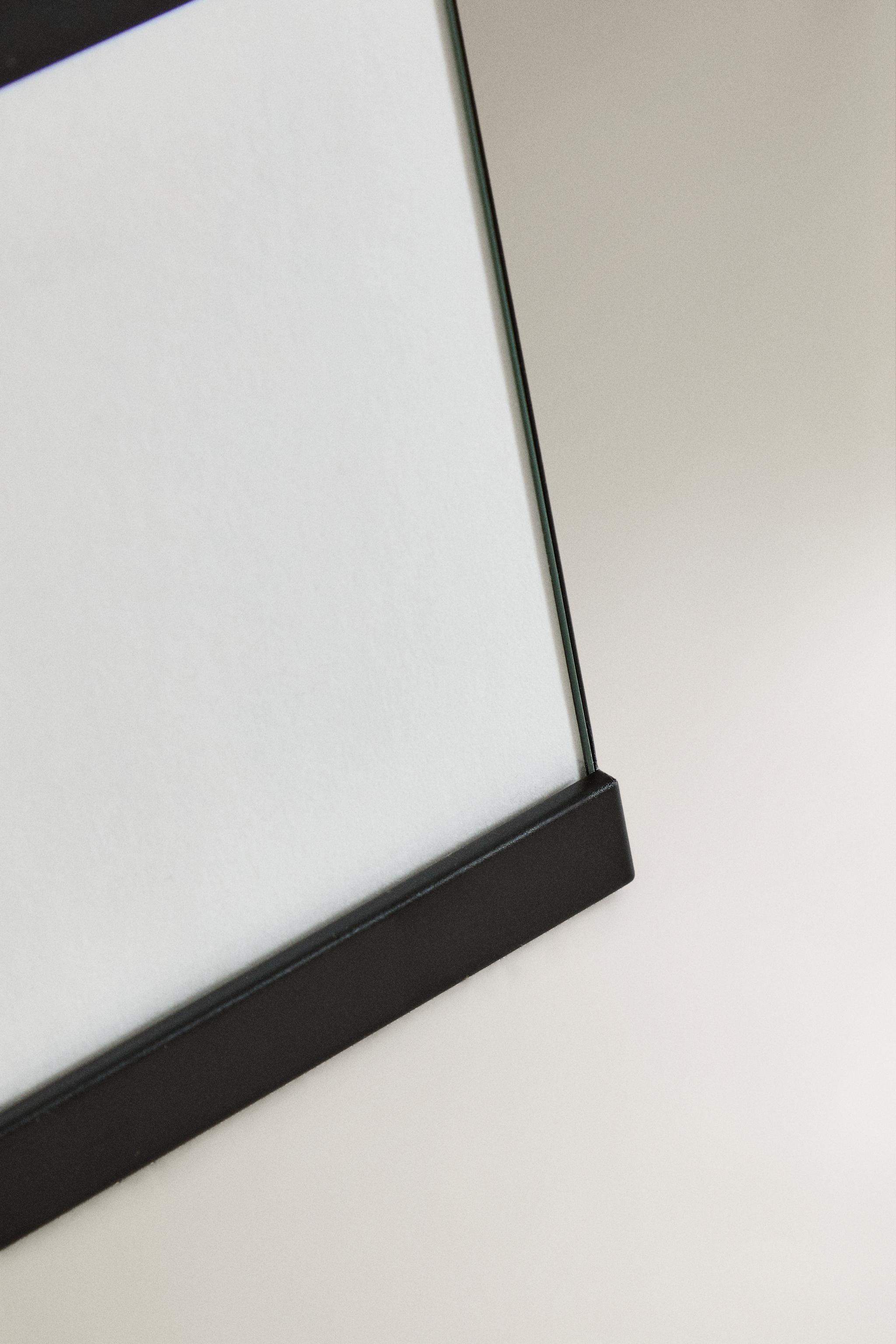 BLACK METAL PHOTO FRAME — Black