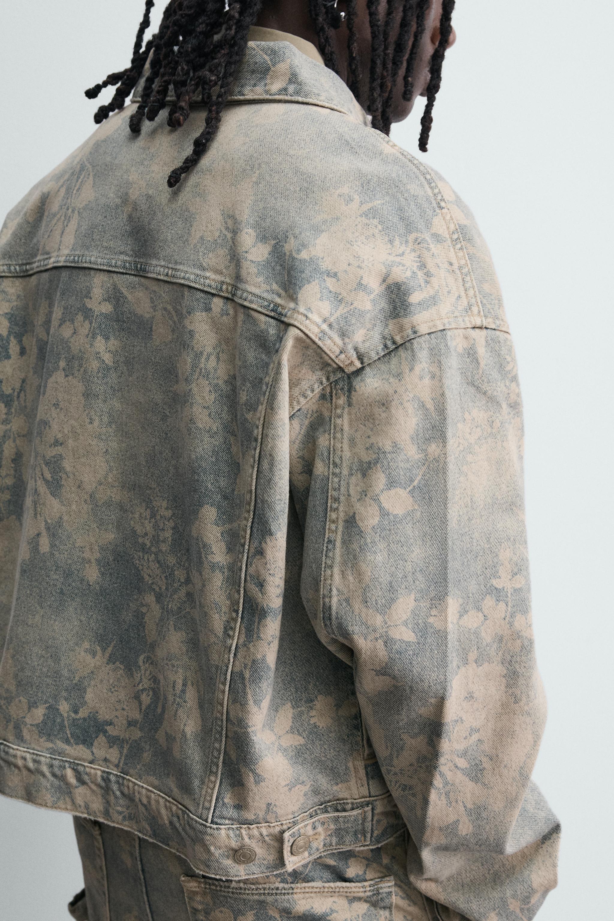 BLOUSON COURT EN DENIM À IMPRIMÉ FLORAL