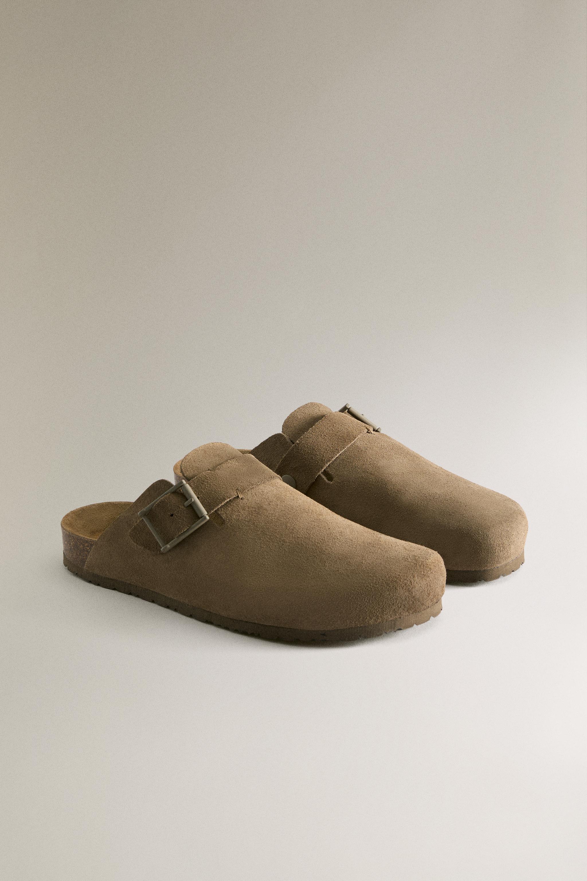 LEATHER CLOGS WITH BUCKLE AND TOPSTITCHING DETAIL — Brown