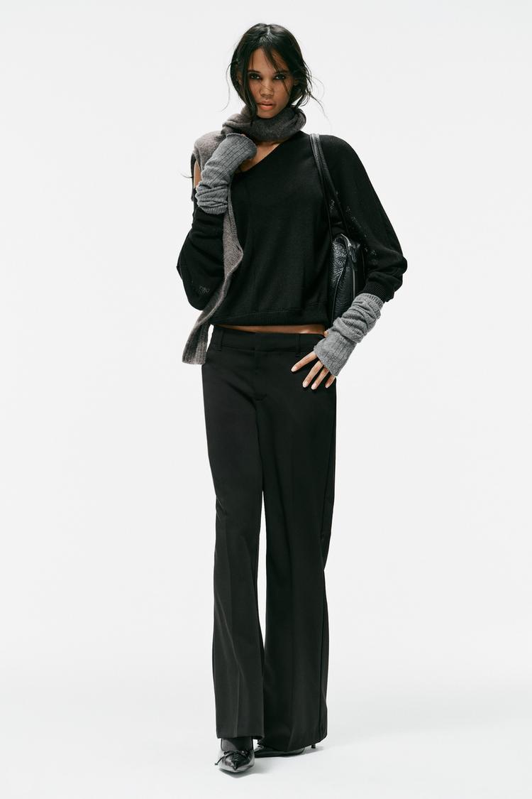LOW-RISE STRAIGHT-LEG TROUSERS