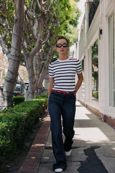 SHORT SLEEVE KNIT TOP WITH PIPED TRIMS - striped by Zara